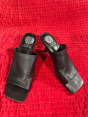 Vince Camuto Black Leather Square-Toe Slide Mules
